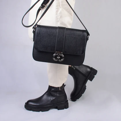 کیف دوشی چرم زنانه 609