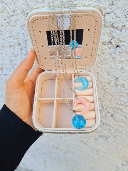 گردنبند ابر