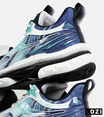 کفش کتانی سفید آبی Saucony Axon 3