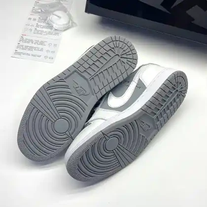 کفش نایک ایر جردن وان لو تراویس اسکات پلی‌استیشن Nike Air Jordan 1 Low Travis Scott PlayStation