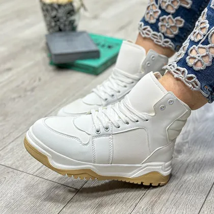 نیم بوت زنانه اسپرت رنگ سفید ضد آب