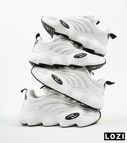 کفش کتانی مردانه سفید ADIDAS yeezy 700 v2