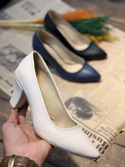 پاشنه‌دار پرستو