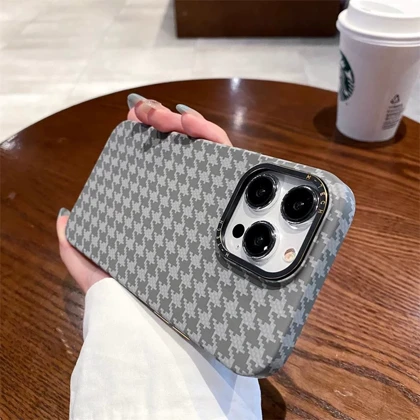 قاب آیفون 15 پرو جی مکس G-MASK مدل CHANEL