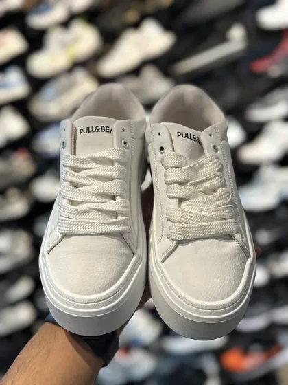 ونس زنانه PULL&BEAR