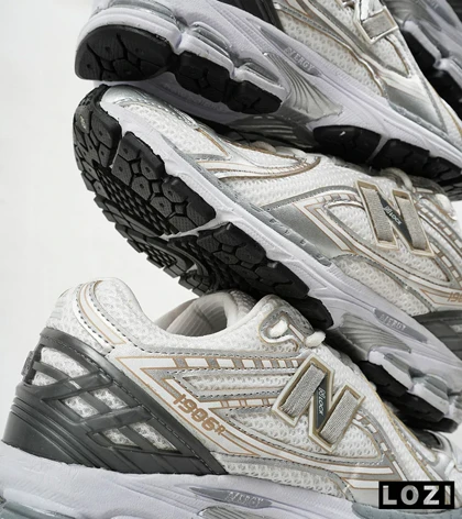 کفش کتانی سفید طوسی طلایی Newbalance 1906R