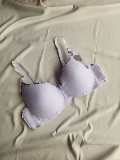 سوتین اسفنجی نخی جکدار کد: 44561