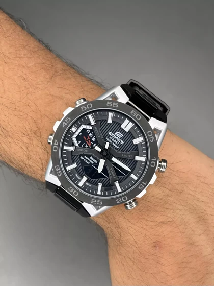 ساعت مچی کاسیو ادیفایس بند رابر مشکی صفحه مشکی Casio Edifice