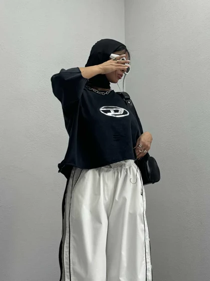 تیشرت نیم‌تنه ساده