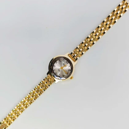 ساعت مچی زنانه مجلسی EHHE نگین‌دار با موتور کوارتز