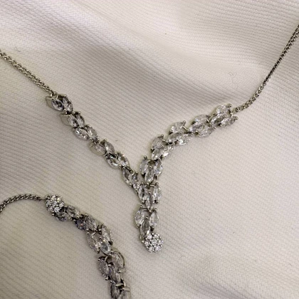 سرویس کامل برند شین مدل «آبشار مارکیز» | طرح جواهر Y با گارانتی 1 ساله