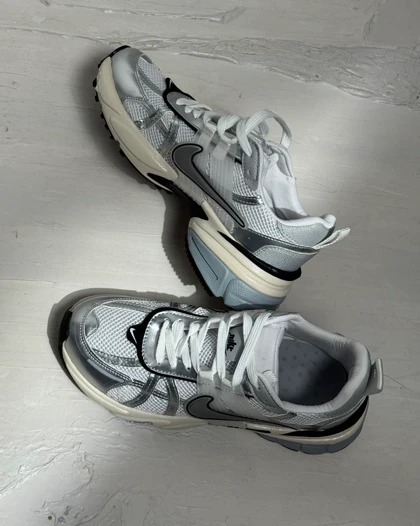 کتانی NIKE نقره ای کد 1200121