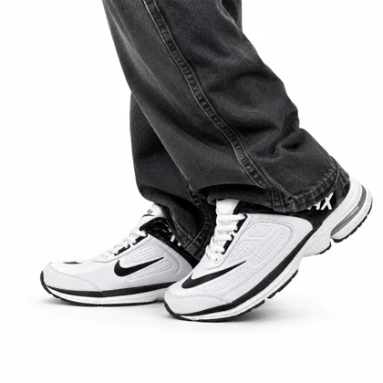 کتانی خارجی زنانه مدل نایکی سفید مشکی NIKE