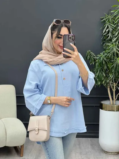 مانتو جلو بسته سه دکمه ریش دار