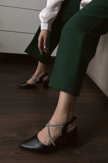 کفش پاشنه‌بلند کلاسیک زنانه polka-store polka-store