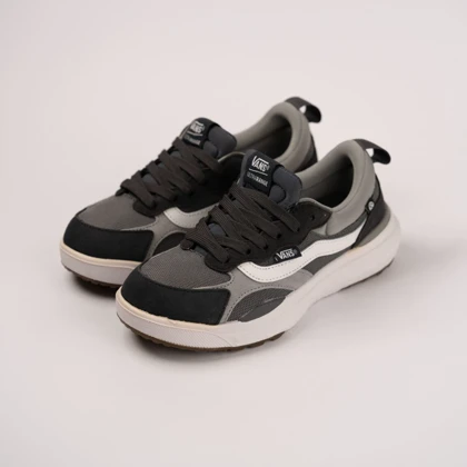 کفش ونس مدل اولترارنج/Vans ultrarange neo vr3 gray