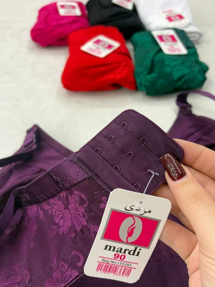 سوتین گل‌دار مردی