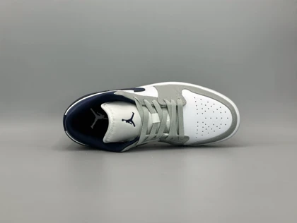 کتانی نایکی جردن1لو فرنچ بلو/Nike Air Jordan1 low
