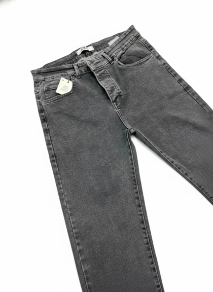 شلوار جین راسته مردانه رنگ طوسی مخصوص افراد کلاسیک پوش / بدون زاپ