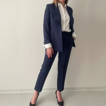 کت و شلوار زنانه کرپ مازراتی کلویی (chloe) کد 5124