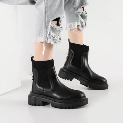 بوت و نیم بوت زنانه و دخترانه مدل بغل کش رنگ مشکی کد A540