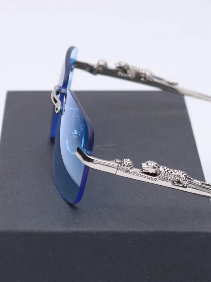 عینک برند CARTIER کد 181489