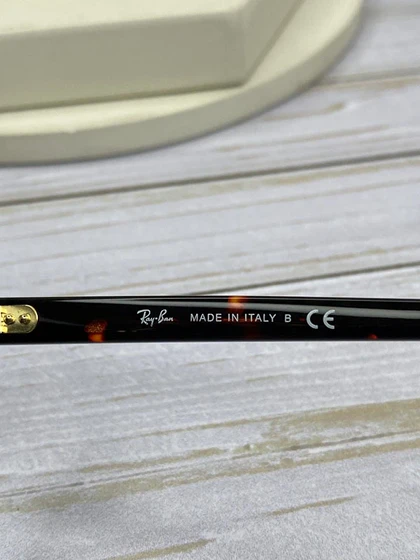 عینک آفتابی Ray-Ban مدل RB 3016 کلاب مستر فریم ترکیب کائوچو و فلز، عدسی کریستال UV400
