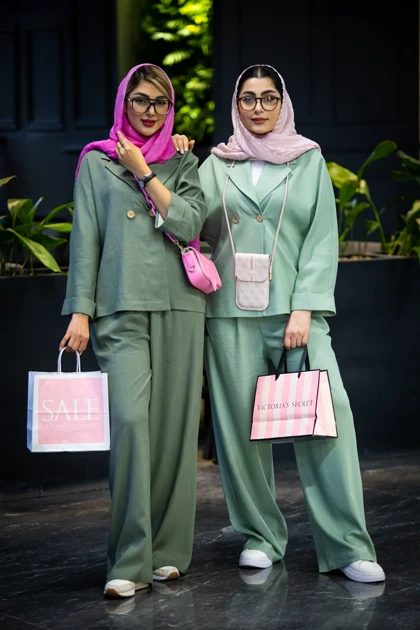 مانتو شلوار بغل چاک رایون