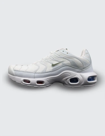 کفش ورزشی مردانه نایکی Air Max Plus TN M