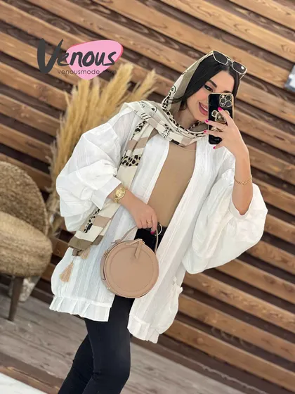 مانتو کتیبه آستین پفی