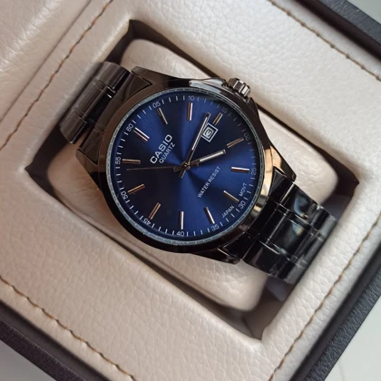 ساعت مچی مردانه کاسیو ترند کلاسیک خط سیلور صفحه آبی تیره