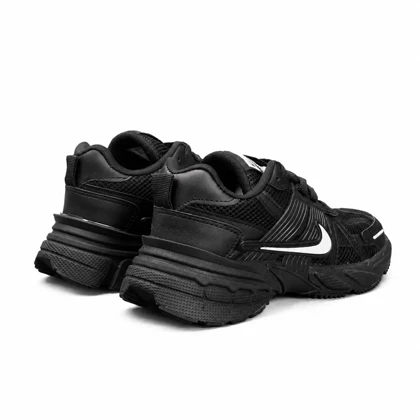 کفش کتانی زنانه نایکی v2k مشکی سفید Nike V2k