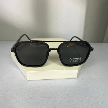 عینک آفتابی پلیس مدل hc p8042
