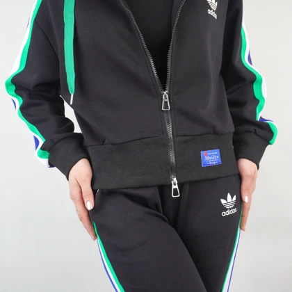 ست سوئی شرت شلوار زنانه ورزشی آدیداس کلاهدار adidas