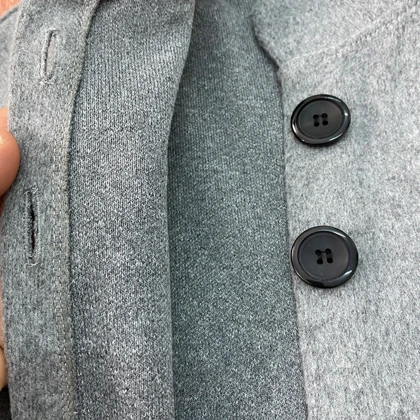 شنل فوتر دخترانه با کلاه و کمربند رنج4سال