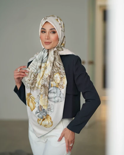 روسری ابریشم ژاکارد قواره 140 30208