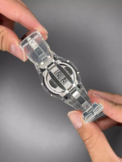 ساعت مچی کاسیو جی-شاک بند شیشه ای صفحه مشکی اندکس سفید Casio G-SHOCK