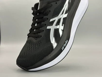 کتانی اسیکس مجیک اسپید مشکی سفید /ASICS