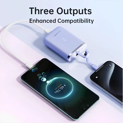 پاور بانک 10000راک RWC-8888 توان 22.5 وات با کابل