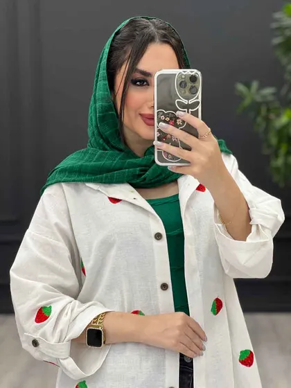 مانتو طرح توت فرنگی