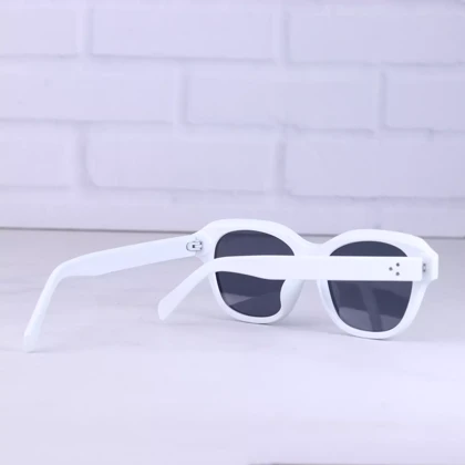عینک آفتابی سلین زنانه فریم سفید عدسی مشکی PC 001/2