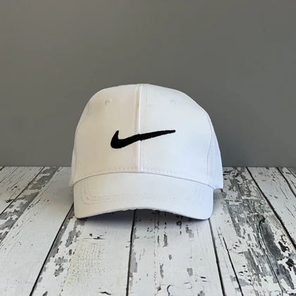 کلاه لبه دار NIKE سفید