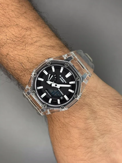 ساعت مچی کاسیو جی-شاک بند شیشه ای صفحه مشکی اندکس سفید Casio G-SHOCK