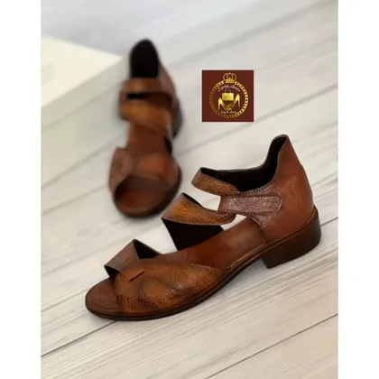 صندل طبی زنانه مدل پریا