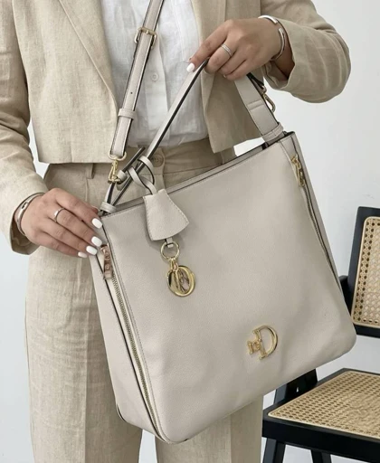 کیف زنانه لکسارا