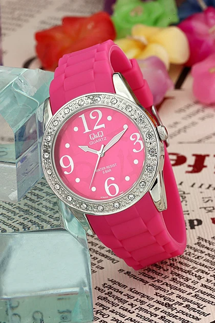 ساعت زنانه qandq