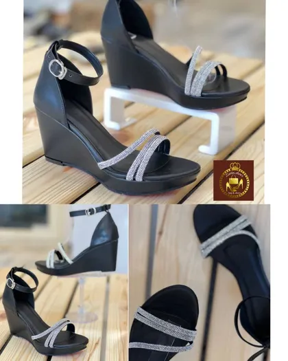 صندل لژدار نگینی مجلسی زنانه دورمچی وانا