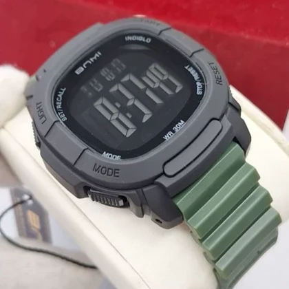 ساعت مچی اورجینال BNMI بنمی سبز موتور ژاپن با ضمانت و جعبه مدل تسلا