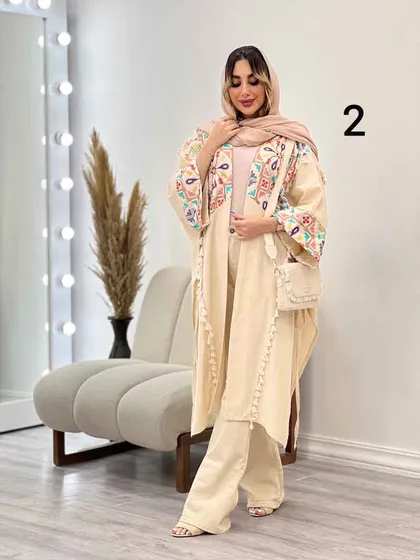 مانتو پانچ طرح دار