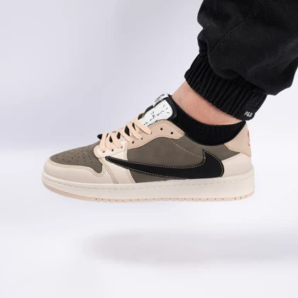 کفش کتانی اسپرت مردانه رنگ کرم مدل نایک NIKE Jordan 1 low